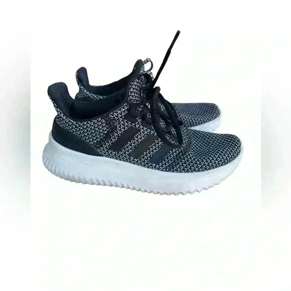 Adidas kids Cloudfoam Pure Running Sneakers Black White AQ1689 Kids Sz 1.5 used - Picture 1 of 9